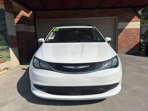 2021 Chrysler Voyager LXi