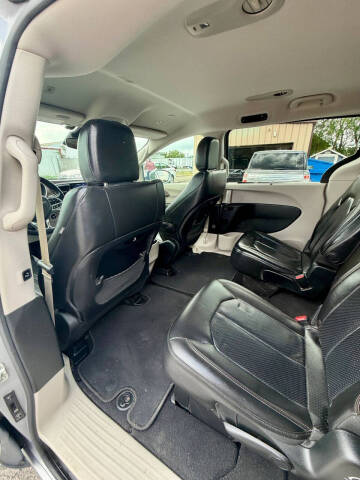 2018 Chrysler Pacifica Touring L