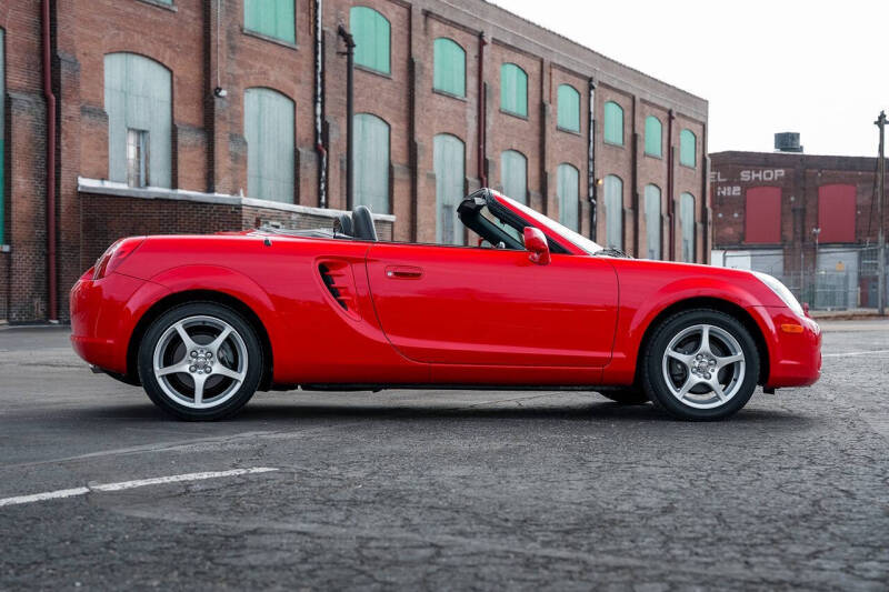 2003 Toyota MR2 Spyder