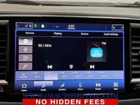 2021 Chrysler Pacifica Touring L