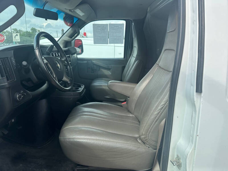 2019 Chevrolet Express 2500