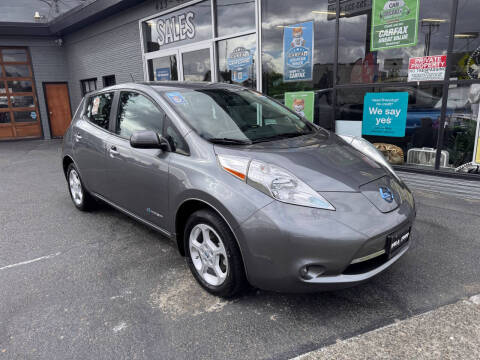 2015 Nissan LEAF S