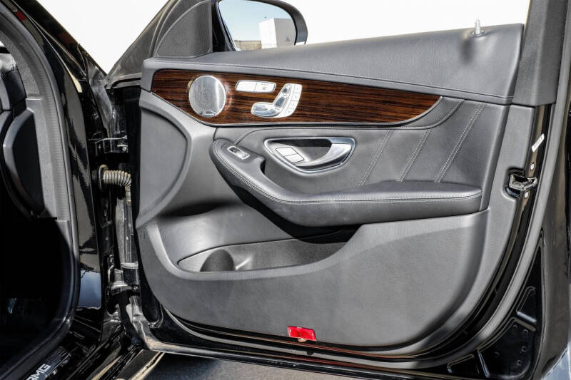 2017 Mercedes-Benz C-Class AMG C 63