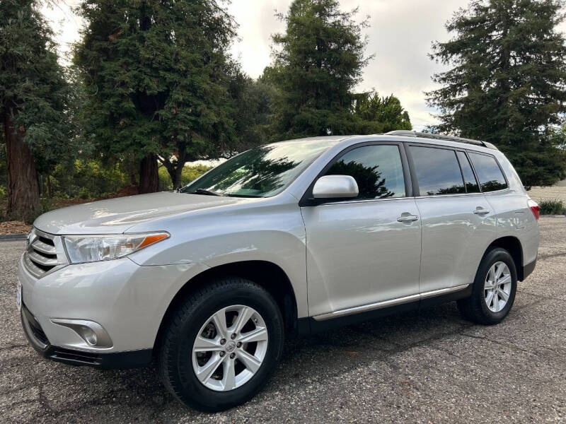 2013 Toyota Highlander SE