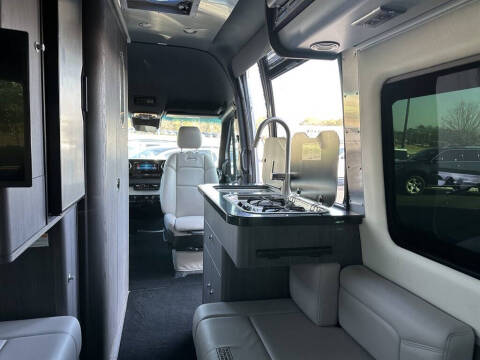 2021 Mercedes-Benz Sprinter 2500