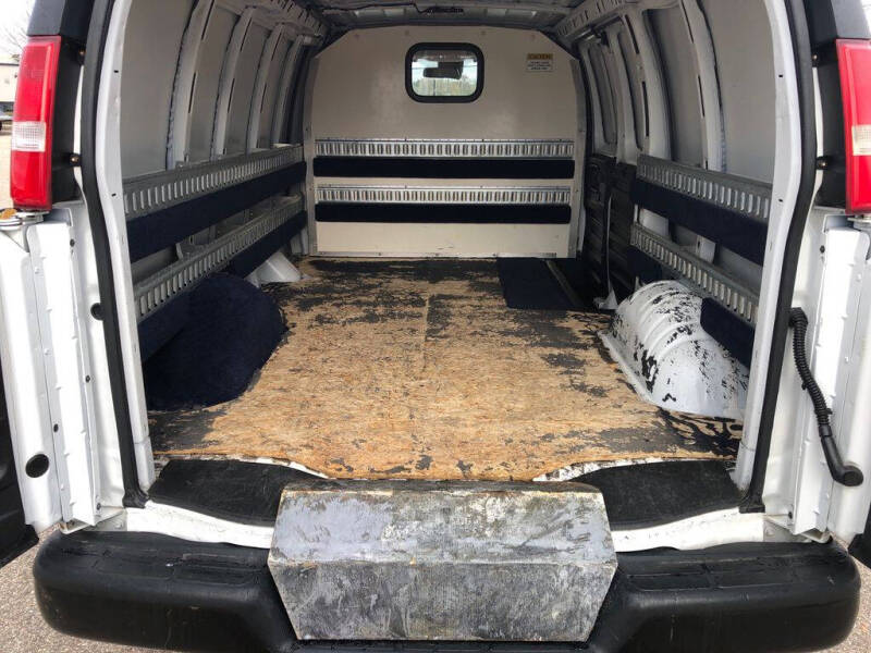 2019 Chevrolet Express 2500