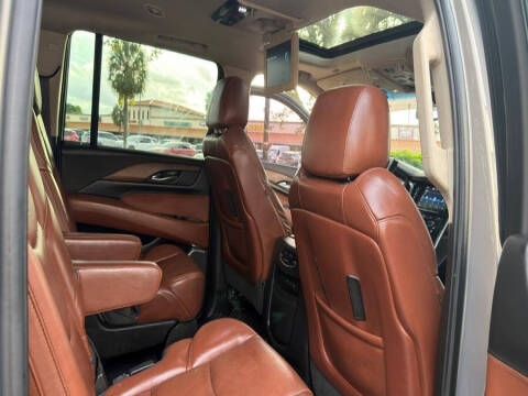 2017 Cadillac Escalade ESV Premium Luxury
