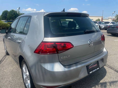 2017 Volkswagen Golf TSI Wolfsburg Edition