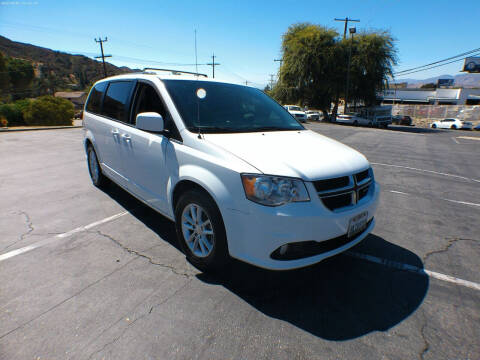 2018 Dodge Grand Caravan for sale at ARAX AUTO SALES in Tujunga CA