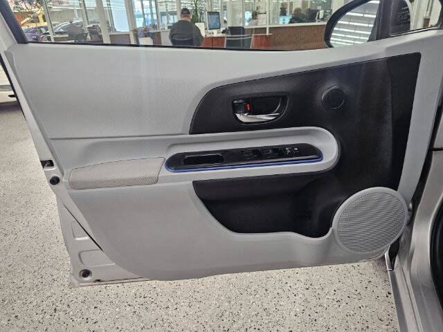 2012 Toyota Prius c Three