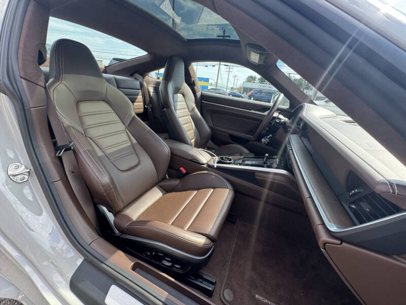 2021 Porsche 911 Turbo S