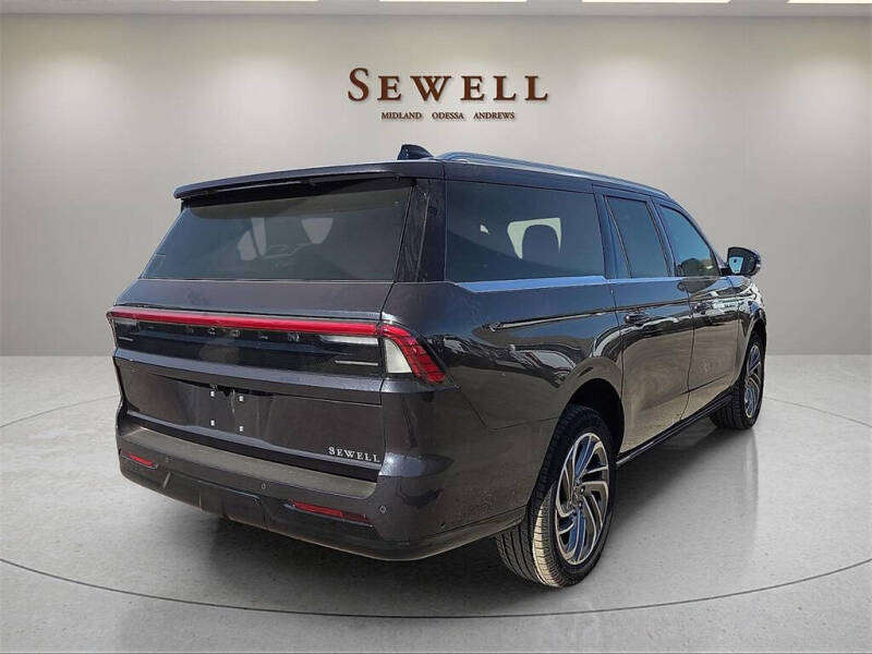 2025 Lincoln Navigator L Reserve