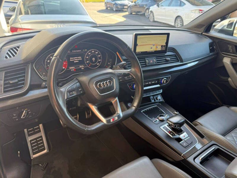 2018 Audi SQ5 3.0T quattro Premium Plus