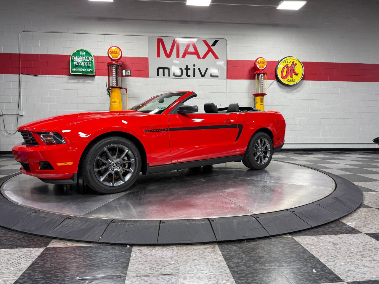 2011 Ford Mustang 104