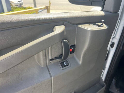 2018 Chevrolet Express 2500