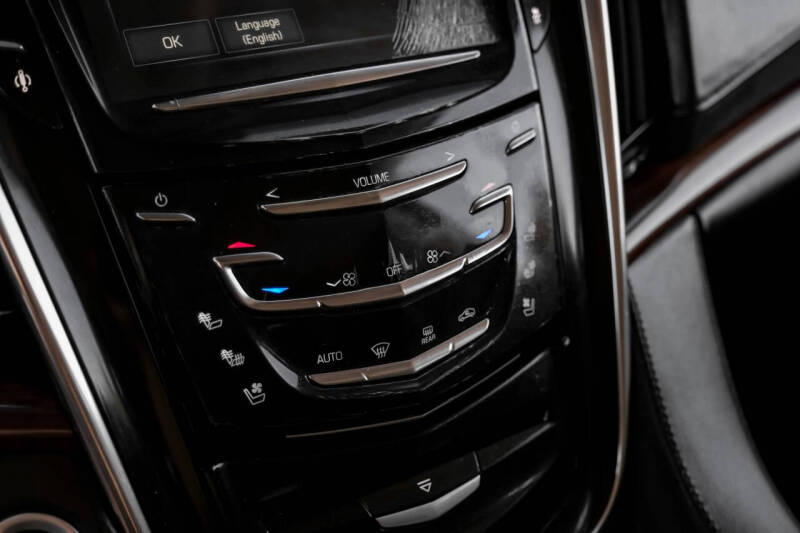 2016 Cadillac Escalade ESV Luxury Collection