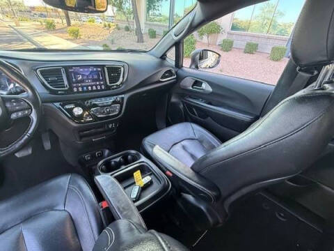2019 Chrysler Pacifica Touring L