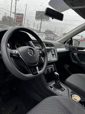 2019 Volkswagen Tiguan S