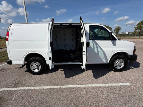 2021 Chevrolet Express 2500