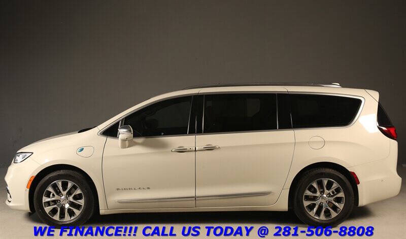 2021 Chrysler Pacifica Hybrid Pinnacle