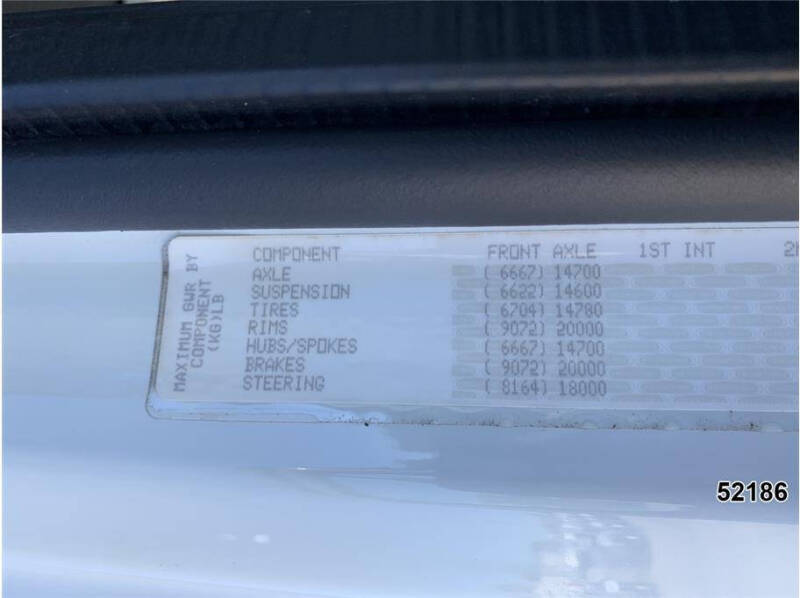 2015 Freightliner M2 106