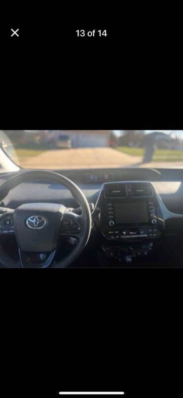 2020 Toyota Prius LE AWD-e