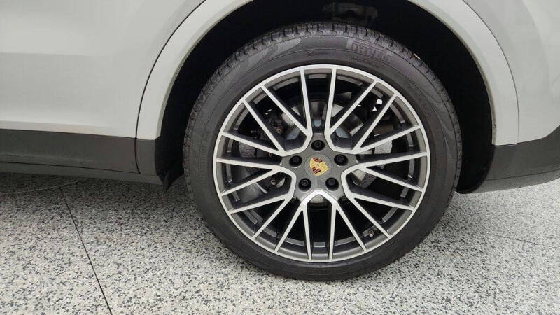 2022 Porsche Cayenne