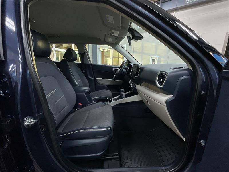 2021 Hyundai Venue Denim