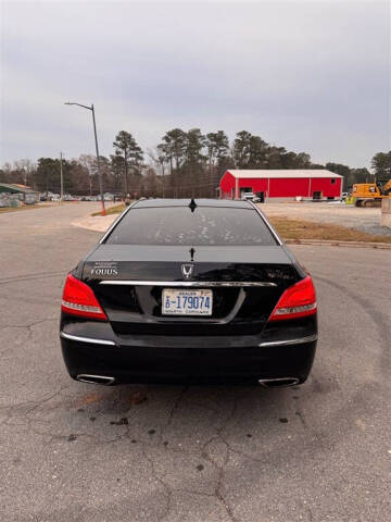 2012 Hyundai Equus