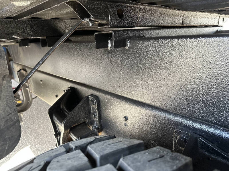2004 Ford F-650 Super Duty