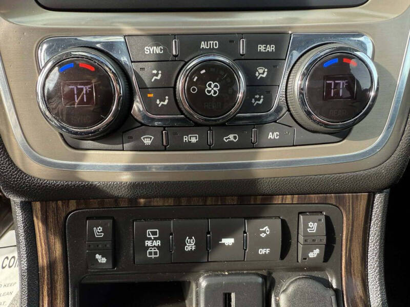 2016 GMC Acadia Denali