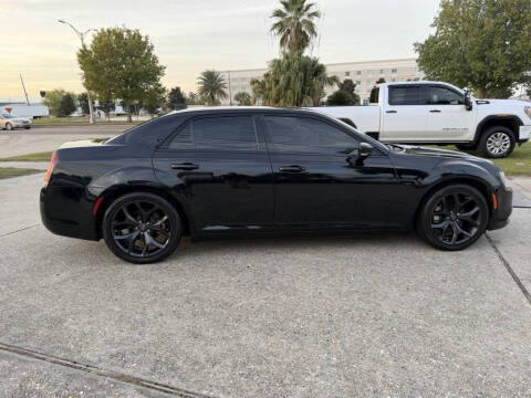 2022 Chrysler 300 S V6