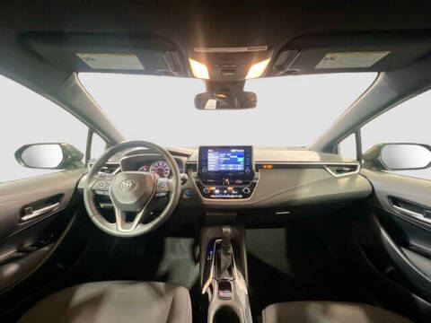 2022 Toyota Corolla Hatchback SE