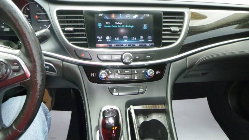 2017 Buick LaCrosse Essence