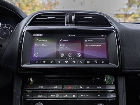 2019 Jaguar F-PACE 25t Prestige