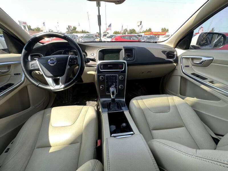 2015 Volvo S60 T5 Drive-E Premier