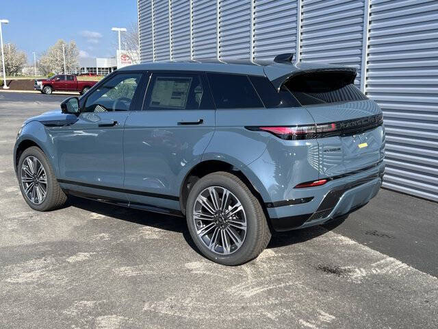 2026 Land Rover Range Rover Evoque P250 Dynamic SE
