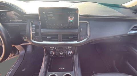 2023 GMC Yukon XL AT4