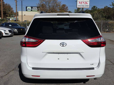 2015 Toyota Sienna