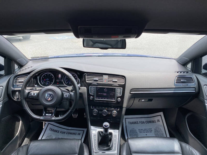 2016 Volkswagen Golf R 4Motion