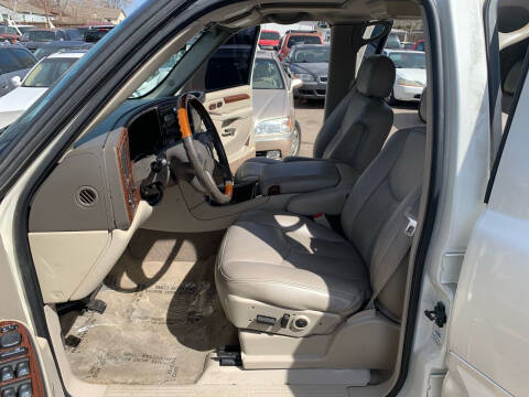 2004 Cadillac Escalade ESV