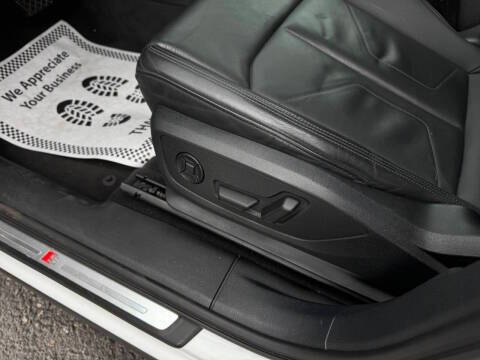 2023 Audi Q3 quattro S line Premium 45 TFSI