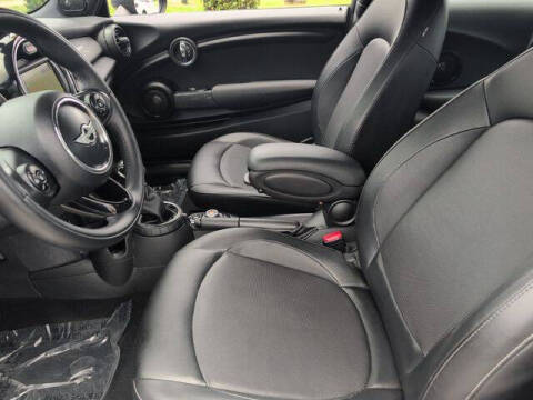 2015 MINI Hardtop 2 Door Cooper