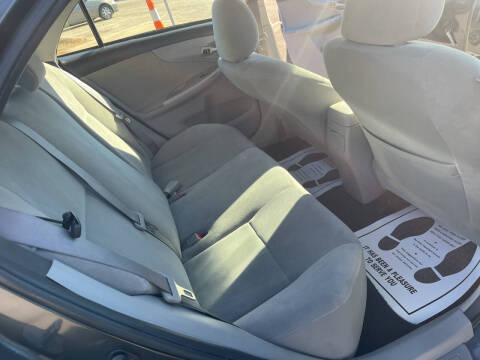 2011 Toyota Corolla LE