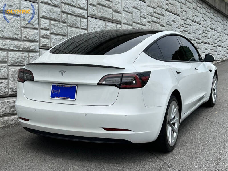 2021 Tesla Model 3 Standard Range Plus