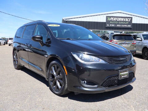 2020 Chrysler Pacifica Touring L Plus