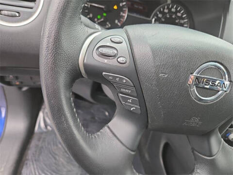 2019 Nissan Pathfinder SV