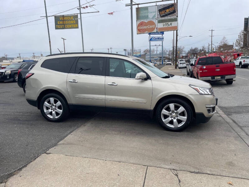 2016 Chevrolet Traverse LT