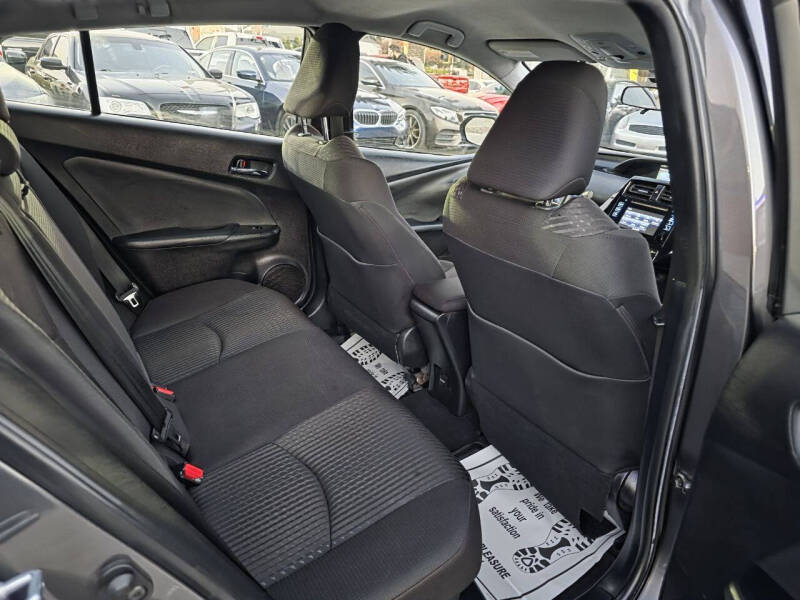 2018 Toyota Prius Two