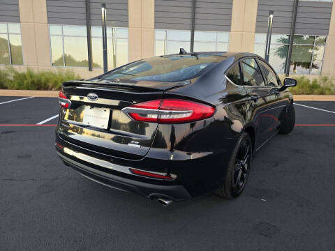 2020 Ford Fusion SE